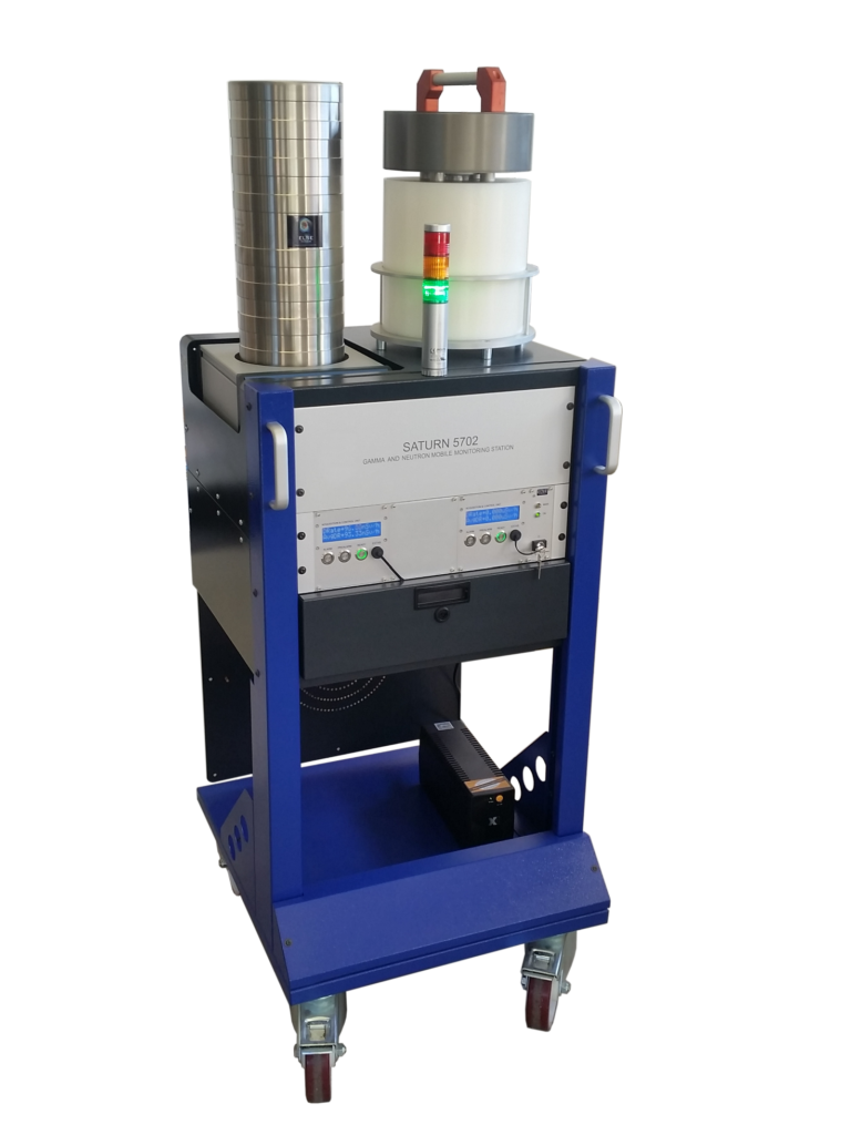 Trolley-mounted mobile monitoring station